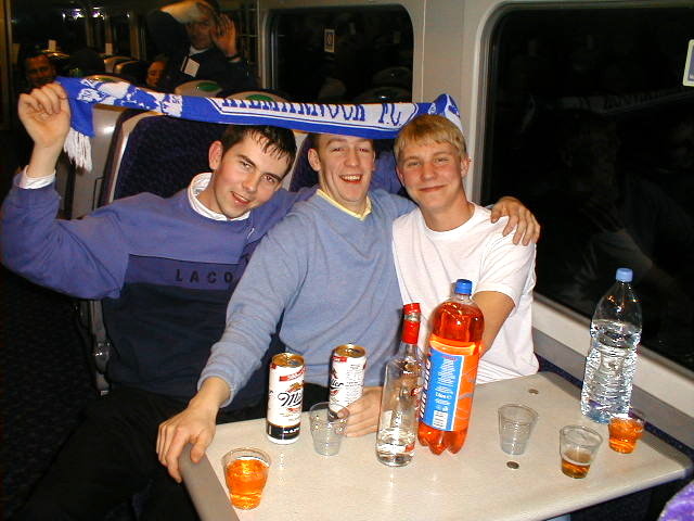 drinking with Scots on the train